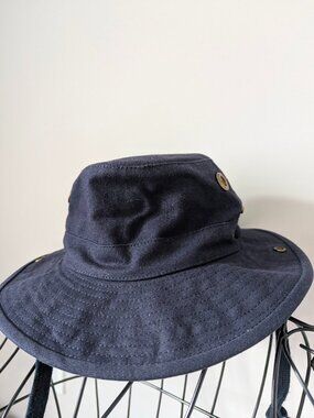 Tilley Classic T3 sun hat Dark Navy Wide Brim and Brass Ventilates Unisex 6 3/4